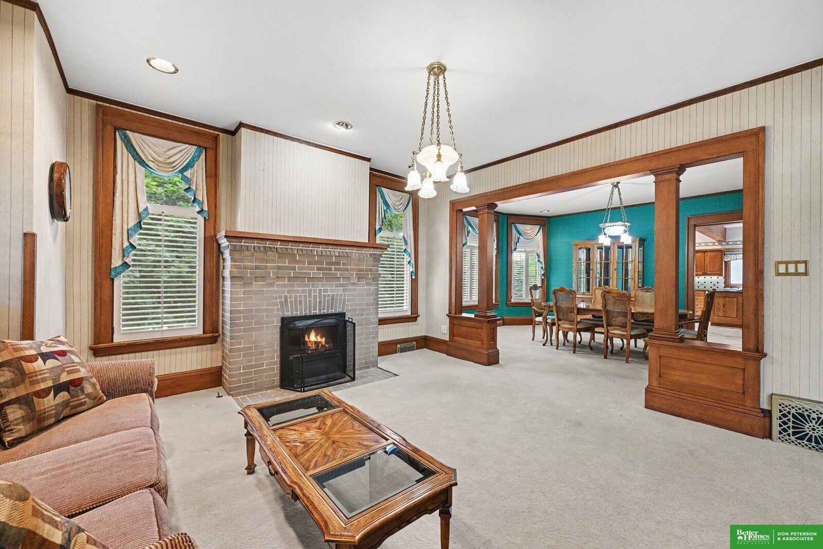 Property Photo: 801 &Amp 811 10th Street NE 68791