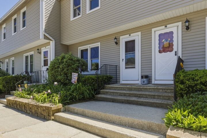 Property Photo:  1430 Russell Rd 28  MA 01085 