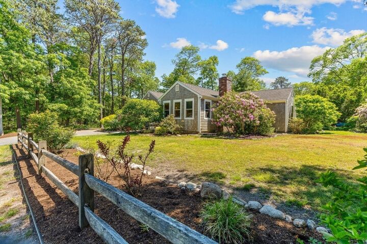 Property Photo:  1 Cricket Lane  MA 02664 