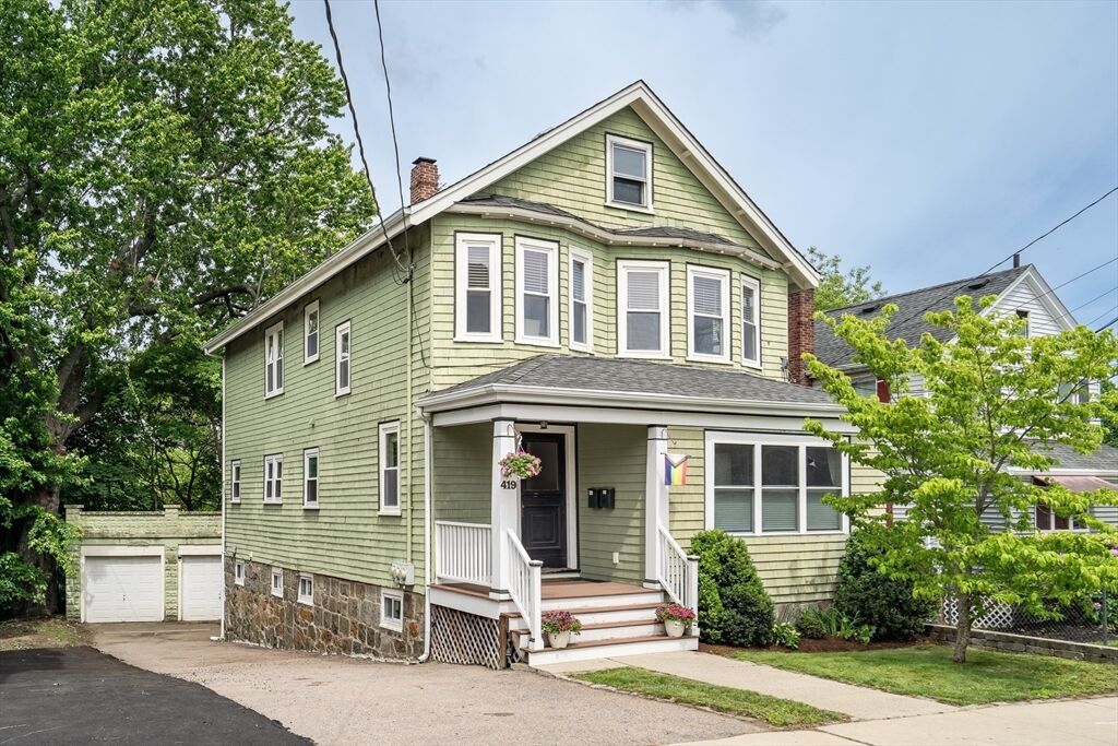 Property Photo:  419 Belgrade Ave 2  MA 02132 