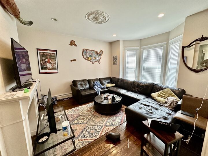 Property Photo:  152 L St 1  MA 02127 