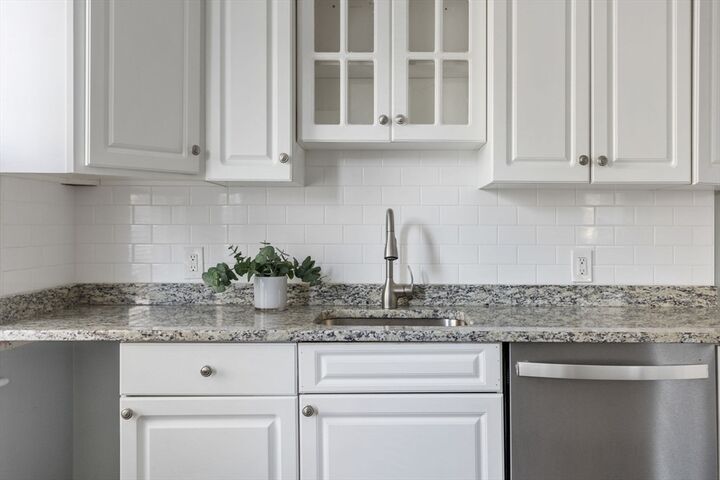 Property Photo:  148 Minot Street 2  MA 02122 