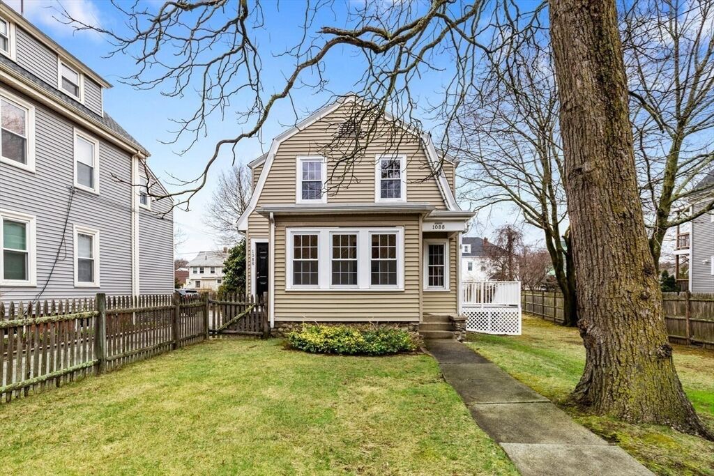 Property Photo:  1088 Main Street 1088  MA 01880 
