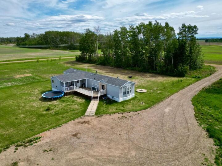 Property Photo: 14304 Twp Rd 1072 AB T0H 2H0