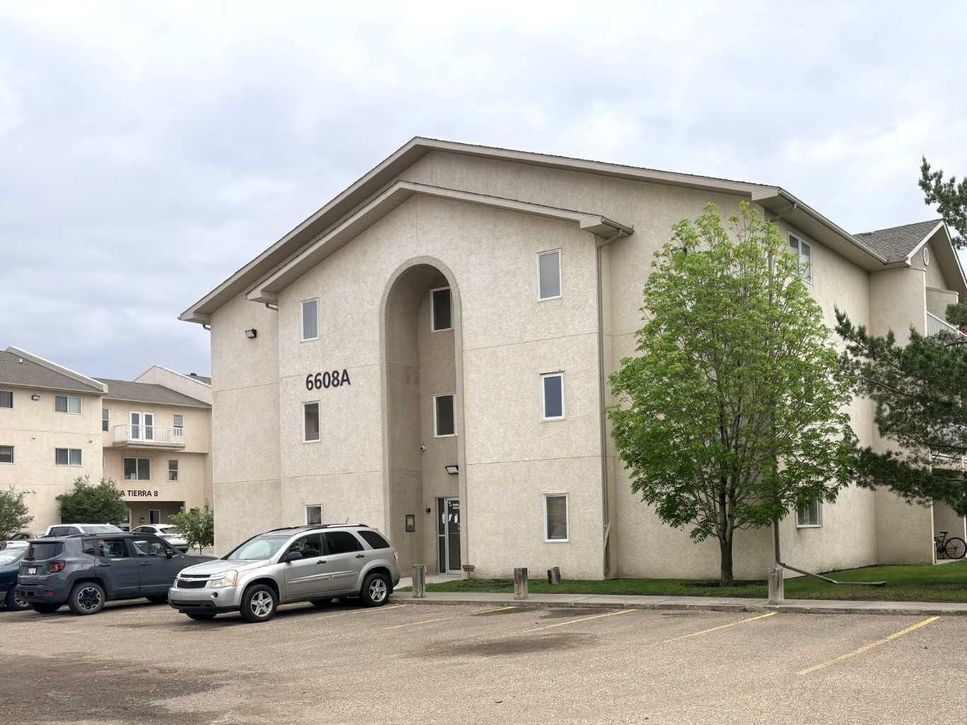 Property Photo:  6608 42 Street 201A  AB T9V 3L1 