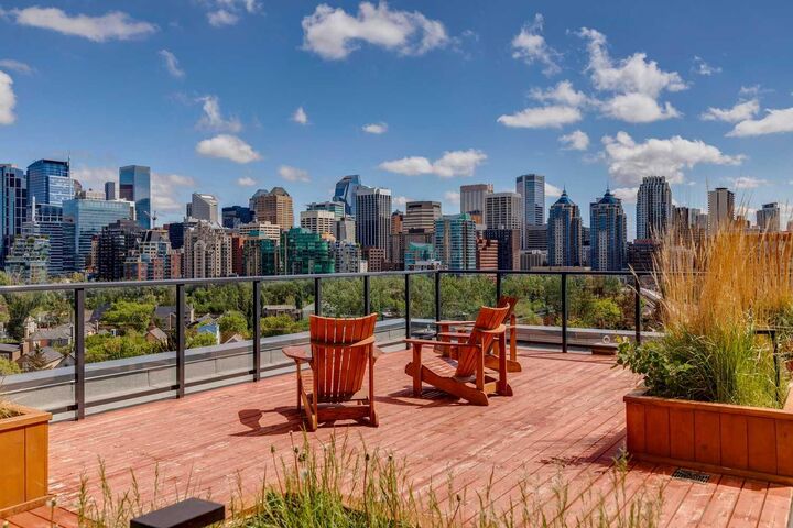 Property Photo:  327 9A Street NW 903  AB T2N 1T7 
