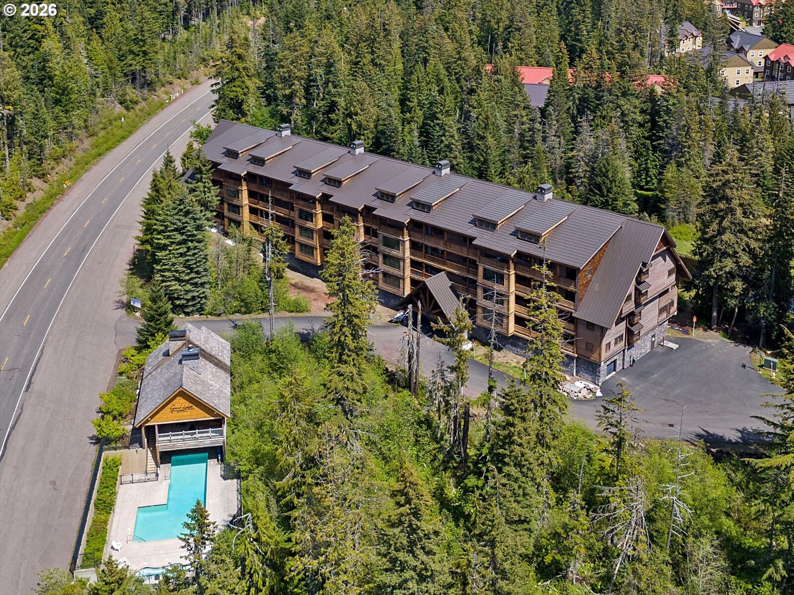 Property Photo:  31206 E Collins Lake Rd 25  OR 97028 