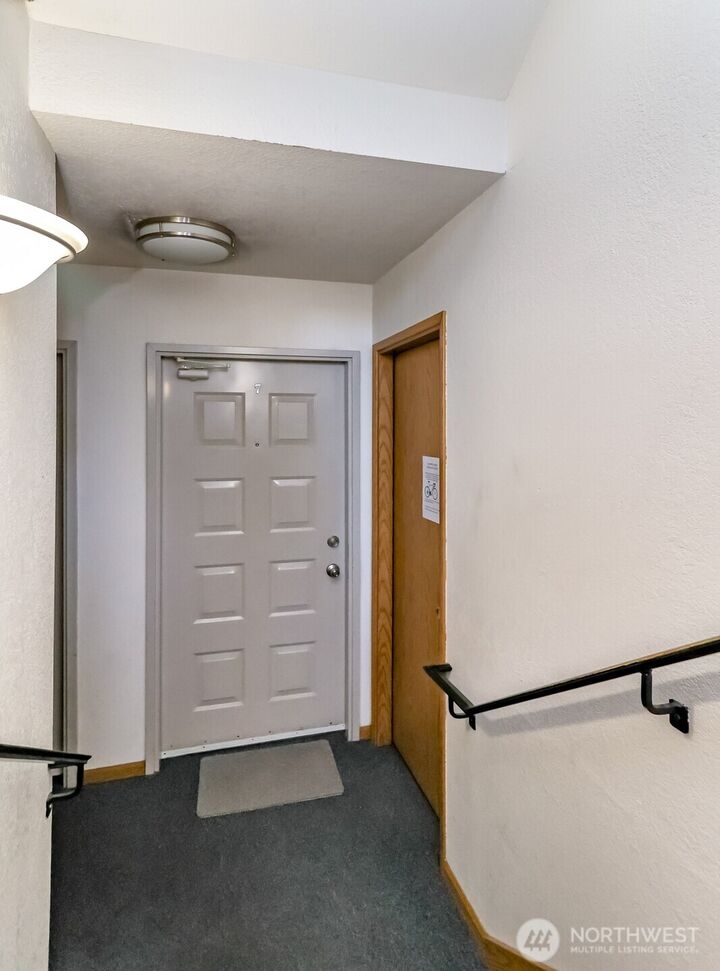 Property Photo: 625 N Jackson Street A-7 WA 98406