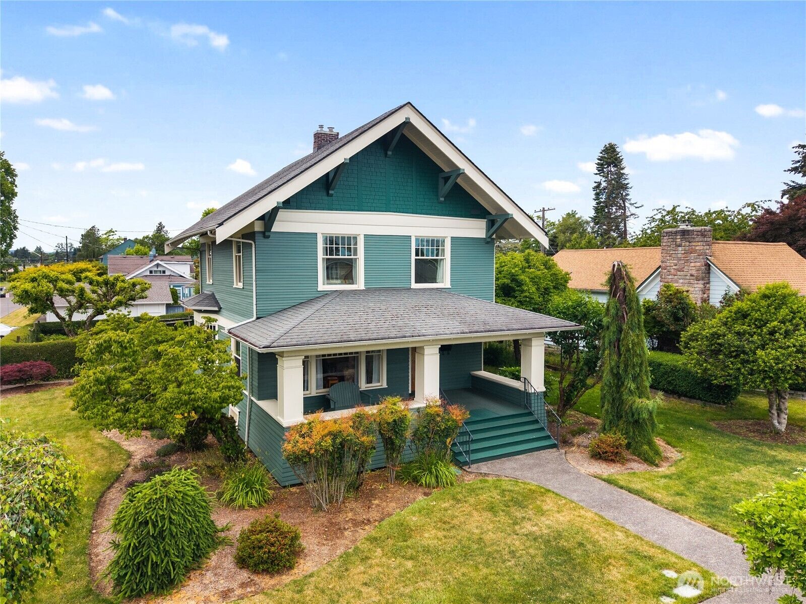 Property Photo:  803  G Street  WA 98532 