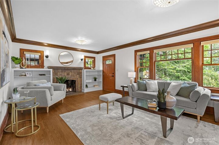 Property Photo: 1417 Martin Luther King Jr Way WA 98122