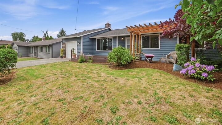 Property Photo:  20122  32nd Avenue W  WA 98036 
