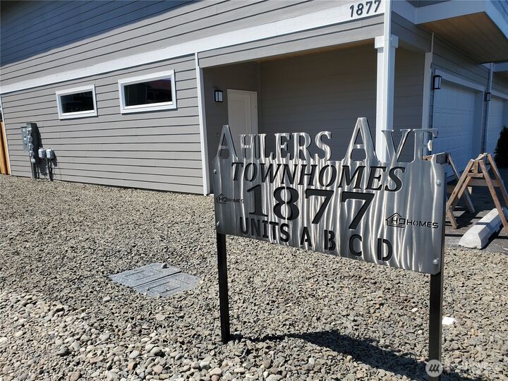 Property Photo:  1877  Ahlers Avenue  WA 98531 