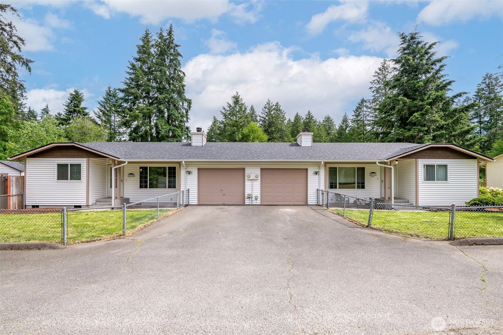 Property Photo:  14909  10th Ave Ct S  WA 98387 