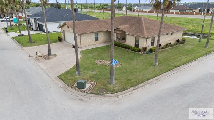 Property Photo:  807 Sabine River Cir.  TX 78520 