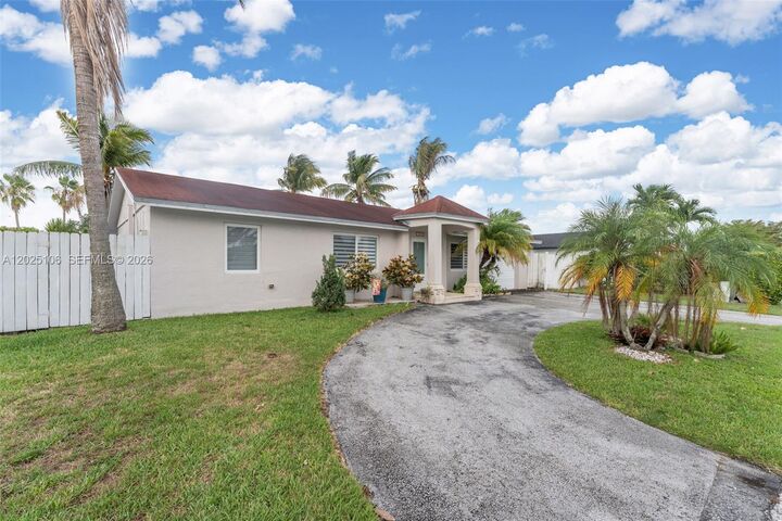 Property Photo: 15042 SW 69th St FL 33193