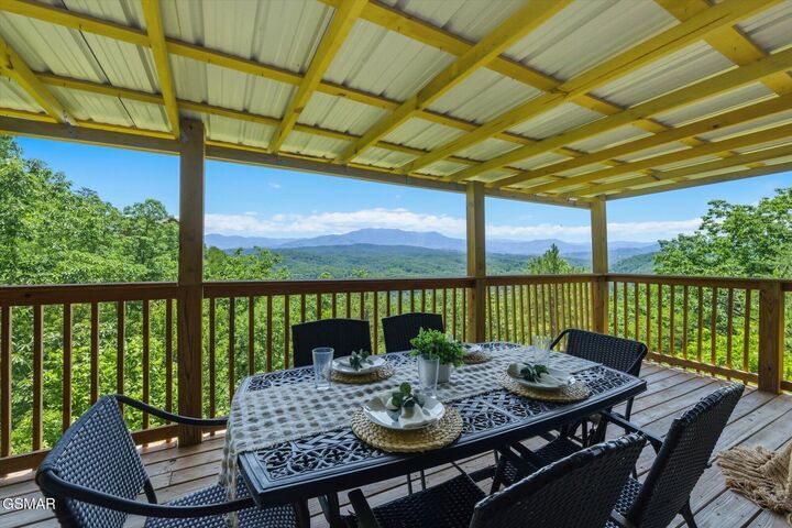 Property Photo:  1846 Blue Tick Way  TN 37876 