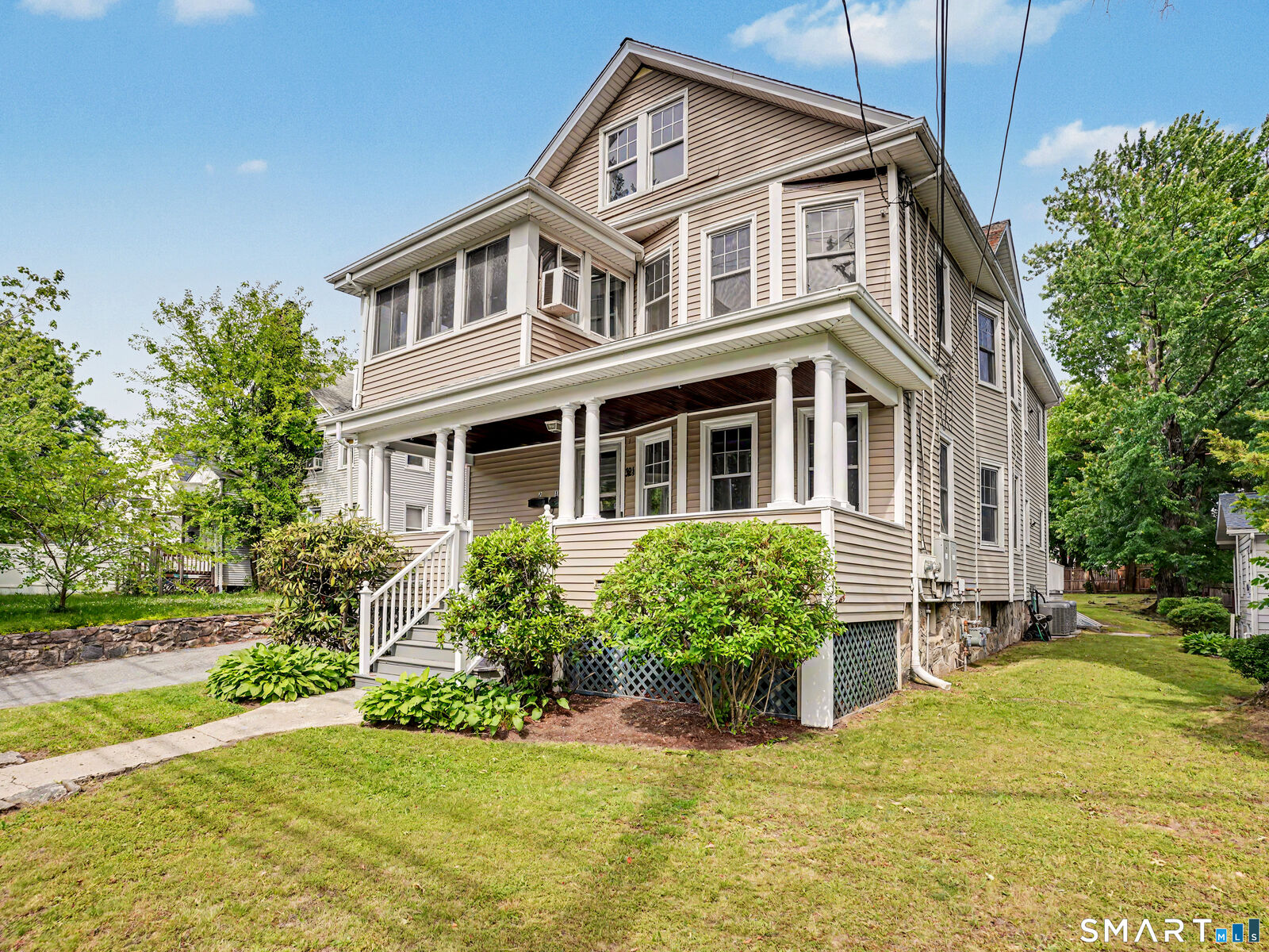 Property Photo:  321 Glenbrook Road  CT 06906 