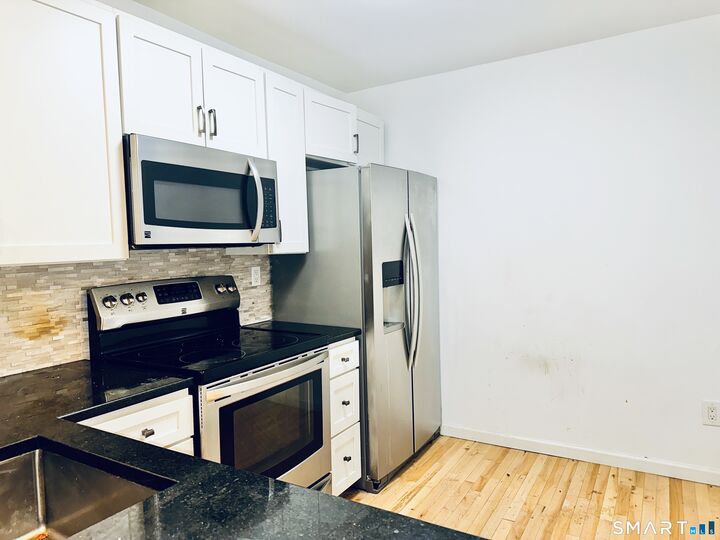 Property Photo:  3699 Broadbridge Avenue 112  CT 06614 