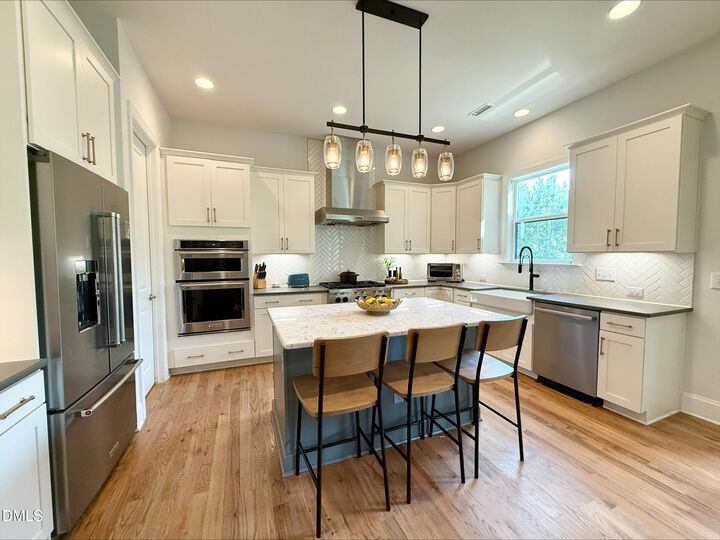 Property Photo:  5020 Fanyon Way  NC 27612 