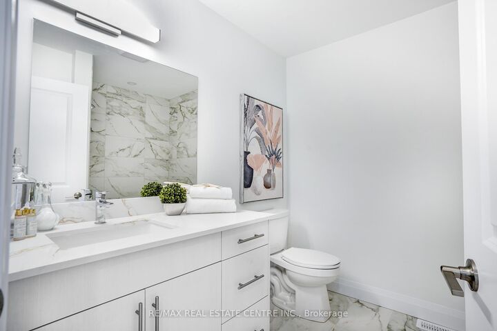 Property Photo: 2512 Constance Avenue ON N6M 1E7