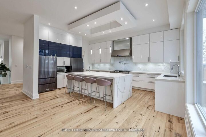 Property Photo: 61 Dane Avenue ON M6A 1G4