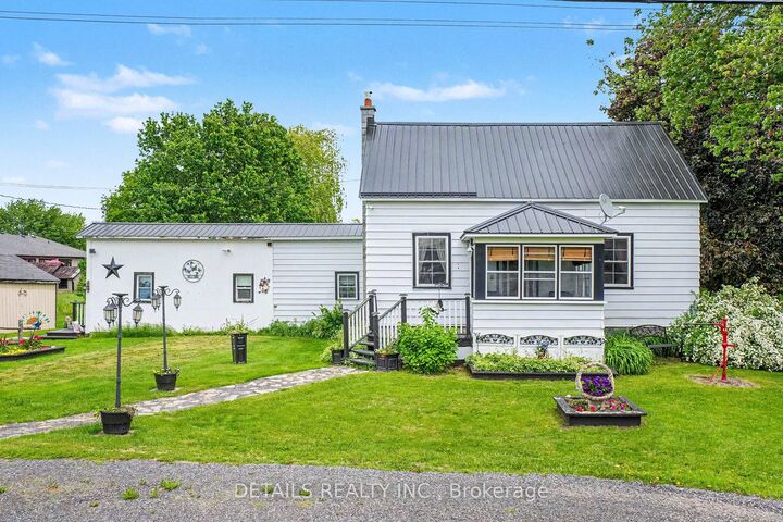 Property Photo: 243 South Gower Drive ON K0G 1J0