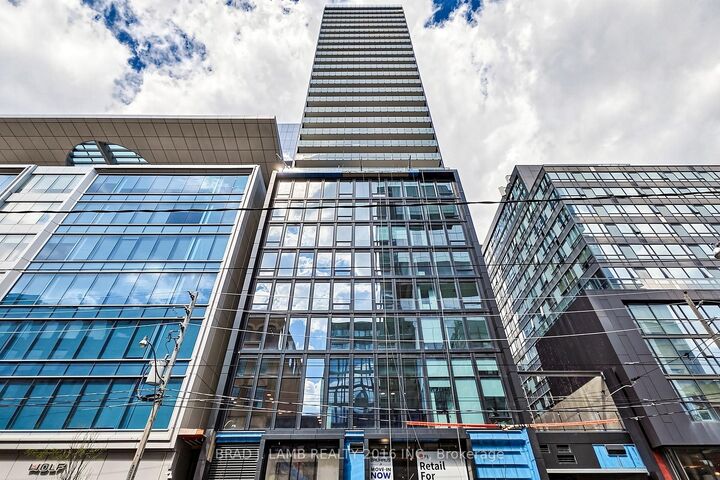 284 King Street E 2903 — photo 1