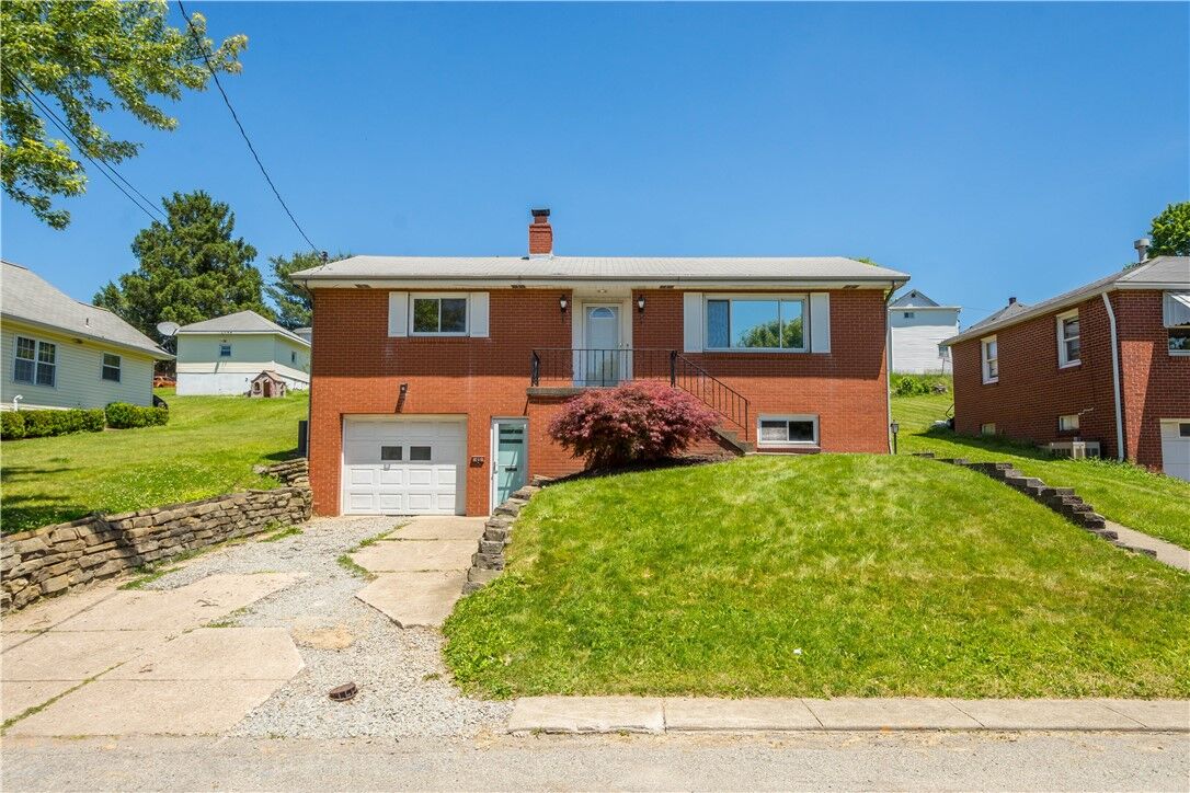 Property Photo:  45 Cort St  PA 15301 