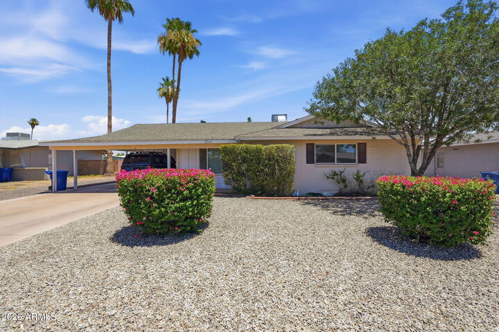 Property Photo:  2513 S Kachina Circle  AZ 85282 