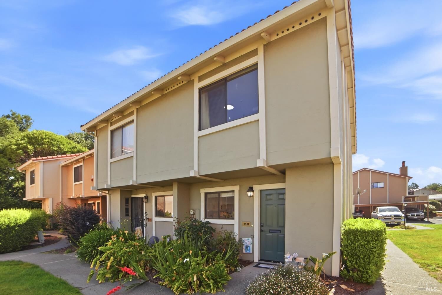Property Photo:  2521 Vallejo Street  CA 95405 