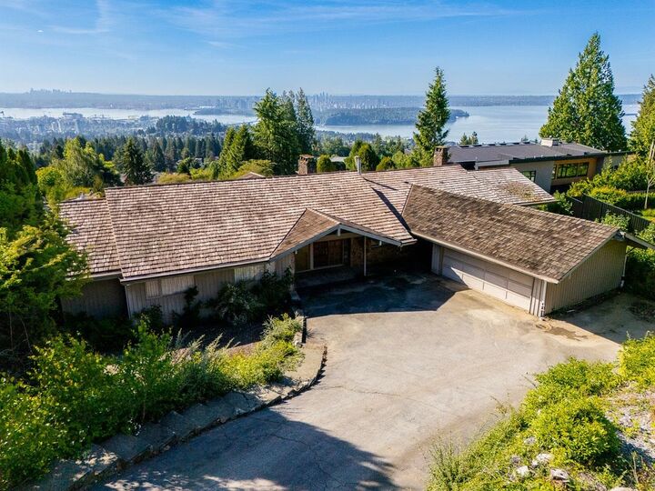 Property Photo: 1364 Chartwell Drive BC V7S 2R5