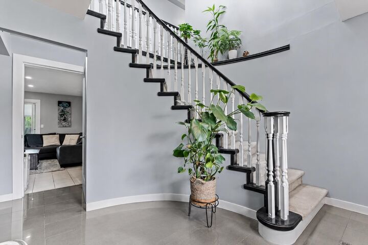 Property Photo: 34762 2nd Avenue BC V2S 8C2