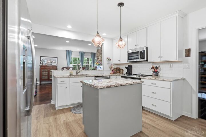 Property Photo:  480 Oakwood Drive  OH 45013 