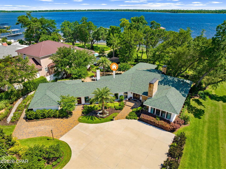 Property Photo:  518 Bunkers Cove Road  FL 32401 
