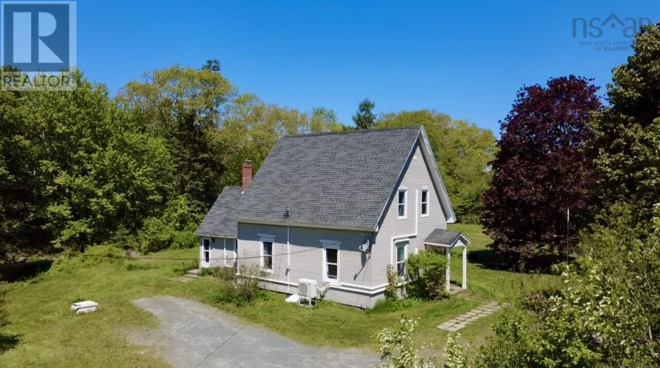 Property Photo: 25 Dawson Lane NS B0N 2E0