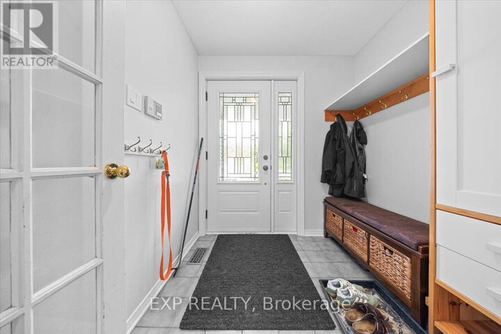Property Photo: 32 Flanders Street ON K2J 3K1