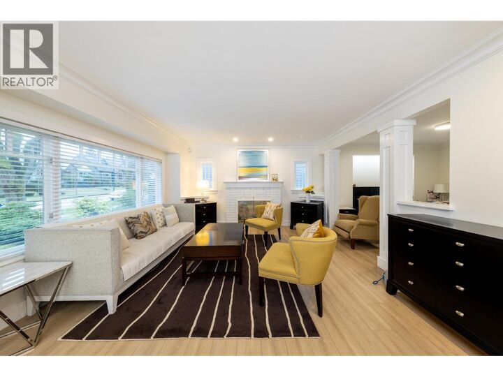 Photo de la propriété:  3389 West 21st Avenue  BC V6S 1G8 