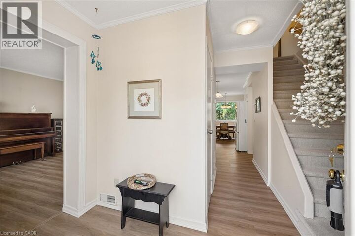 Property Photo: 30 Green Valley Drive 114 ON N2P 1G8