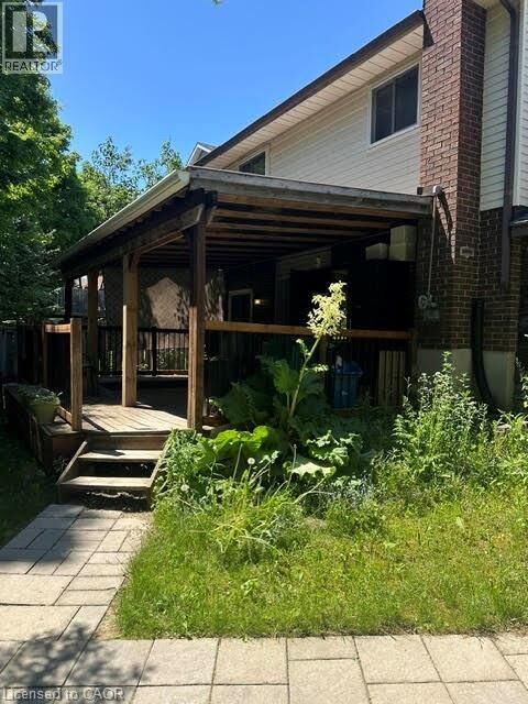 Property Photo:  165 Bechtel Street  ON N2P 1W4 