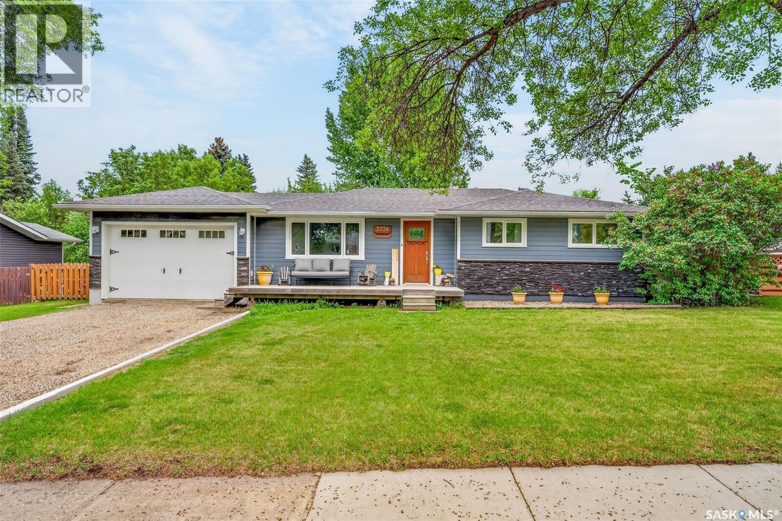 Property Photo:  2326 McDonald Avenue  SK S6V 2V6 
