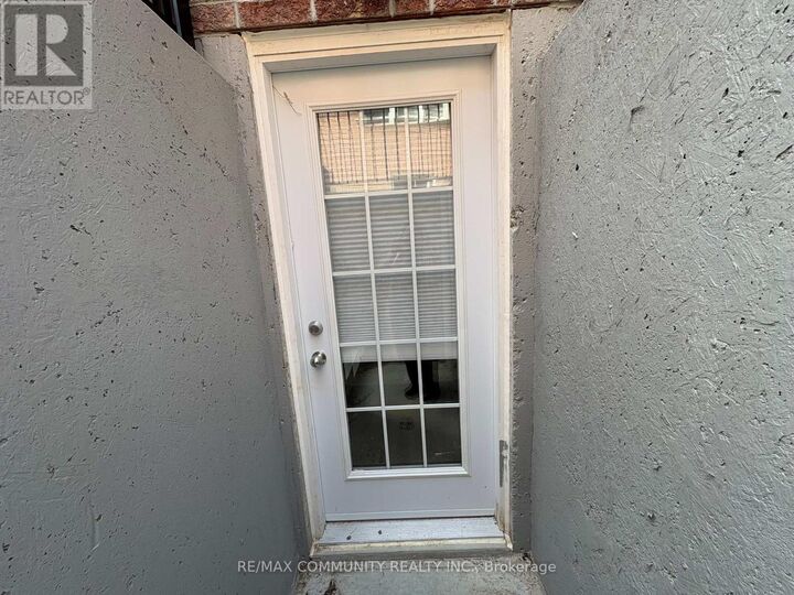 Property Photo: 60 Saint Hubert Drive ON L6P 1Y5