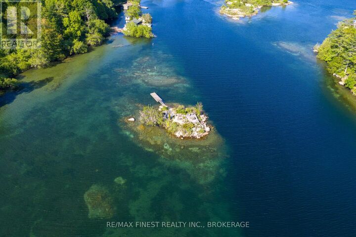 Property Photo:  1 Island 14B  ON K7G 2A8 