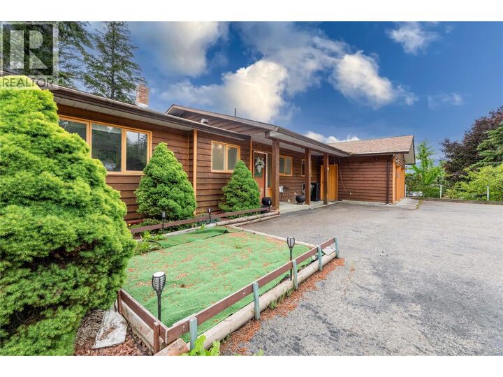 Property Photo: 388 Sumac Road BC V0E 2X0