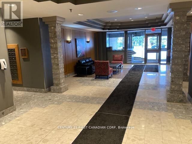 Property Photo: 695 Richmond Street 602 ON N6A 5M8