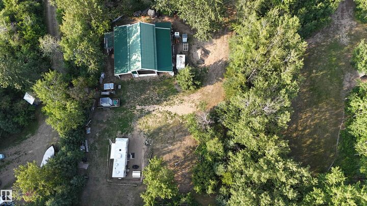 Property Photo: 527 12002 Twp Rd605 AB T0A 0C0