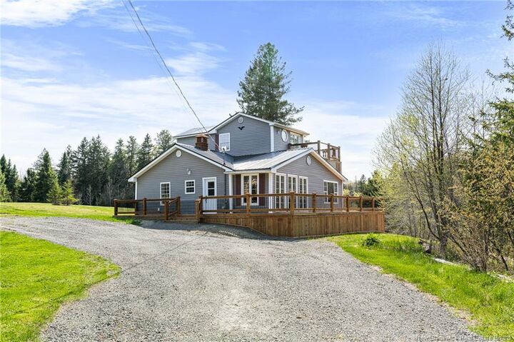 914 Murray Road — photo 1