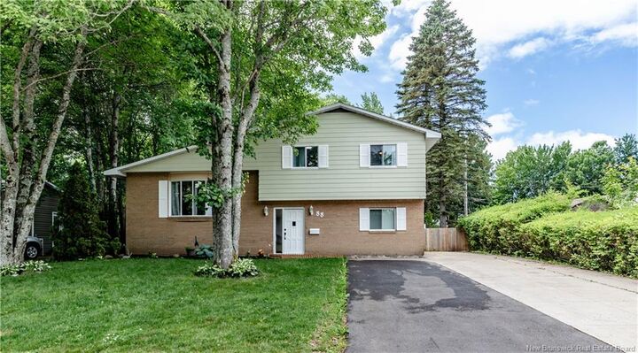 88 Woodleigh Street — photo 1