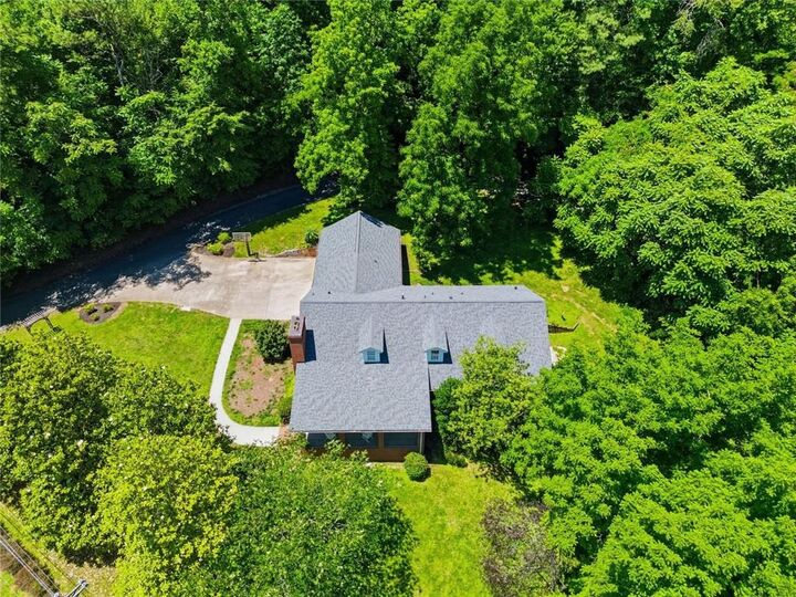 Property Photo: 1511 Sandy Bottom Road GA 30177