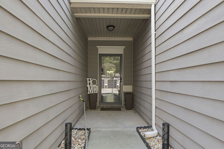 Property Photo: 3367 Castleberry Village Circle GA 30040