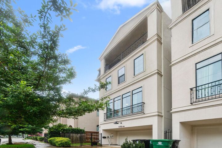 Property Photo: 1721 Utah Street A TX 77007